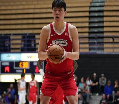 再砍兩雙！楊瀚森9中6得到14分11板3助3帽混音22分逆轉(zhuǎn)猛龍905