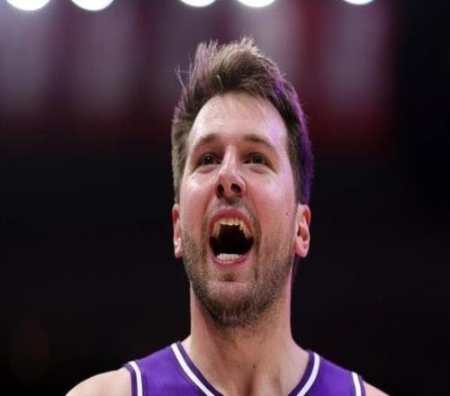 東契奇和比塔澤互噴吃T下場(chǎng)將被停賽！湖人已申訴