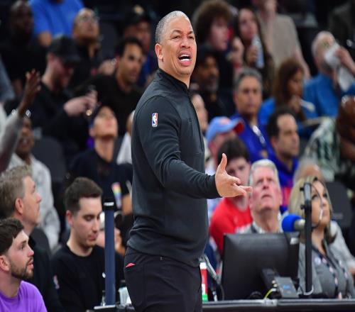 快船消息：裁判報告出爐，加蘭創(chuàng)兩大紀錄，戰(zhàn)雄鹿出場更新