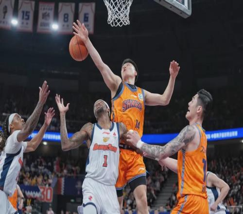 CBA常規(guī)賽第29輪，上海久事9781戰(zhàn)勝廣東隊(duì)