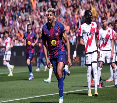 西甲最新積分戰(zhàn)報(bào)：巴薩險(xiǎn)勝，皇馬逆襲馬競(jìng)，阿拉維斯奇跡翻盤