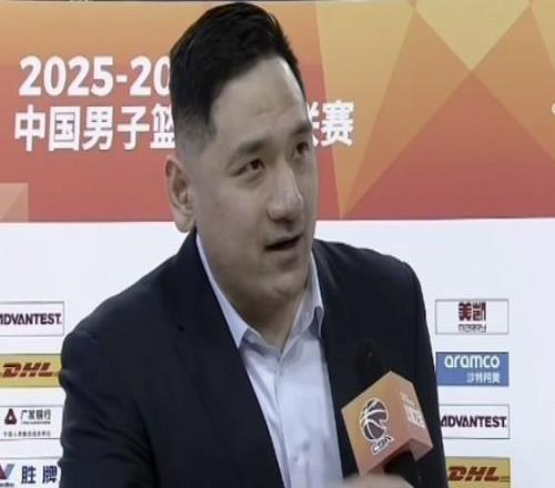 主场掀翻北京！钟诚：我们只有这些人打球，所以根本没有退路