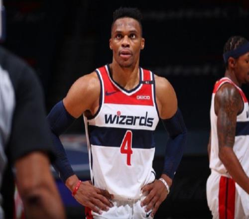 狂送16連?。〉箶?shù)第一！奇才慘遭三殺，唐斯26+16失去威少虧大了