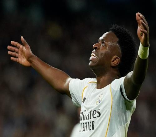 点球+红牌！一场32，让皇马逆袭马竞，维尼修斯神了：梅开二度