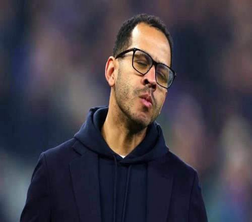 TA：藍(lán)軍球迷不滿情緒達(dá)新高帕爾默、恩佐抱怨暗示問(wèn)題嚴(yán)重