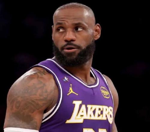 帕金斯：詹姆斯是NBA20年最完美的門面，他是球員的終極模板！