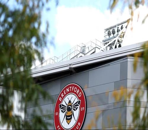 郵報：兩名小蜜蜂球員在歸家途中見義勇為，救人后渾身帶血