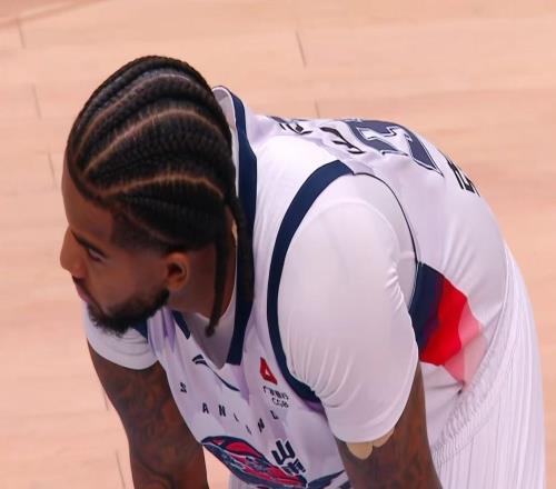 重磅！克里斯被曝常規(guī)賽報(bào)銷，山東隊(duì)無(wú)緣反超廣東男籃！