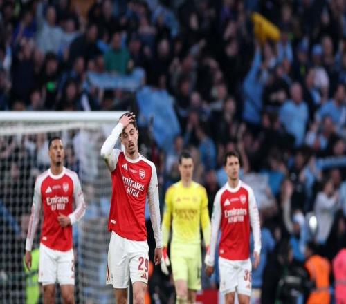 無緣奪冠，阿森納第7次輸?shù)粲⒙?lián)杯決賽為歷史最多