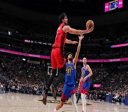 場上責(zé)任實(shí)在是太重了！開拓者鋒線大將實(shí)在是有些難堪大任