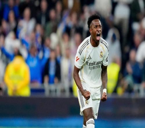 維尼修斯雙響破球荒，巴爾韋德破門(mén)+染紅，10人皇馬32復(fù)仇馬競(jìng)