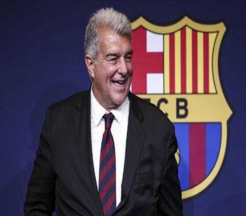 每體：巴薩夏窗預(yù)算1.3億歐，巴斯托尼和阿爾瓦雷斯是主要目標(biāo)