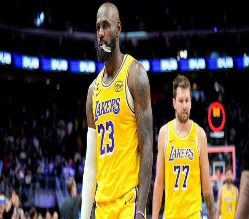 無緣10連勝，湖人輸?shù)貌辉?！憾?fù)東部第一3大爭冠問題一口氣暴露