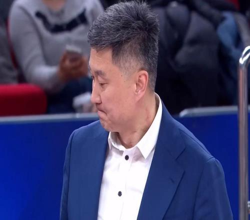 杜鋒下課+威姆斯接任廣東隊進(jìn)入換帥倒計時，朱芳雨終于出手了