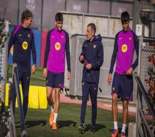 世體：為獎勵表現(xiàn)，巴薩正計劃優(yōu)化赫拉德和貝爾納爾合同條款