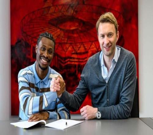 官方：勒沃庫森與26歲前鋒內(nèi)森特拉續(xù)約至2031年6月