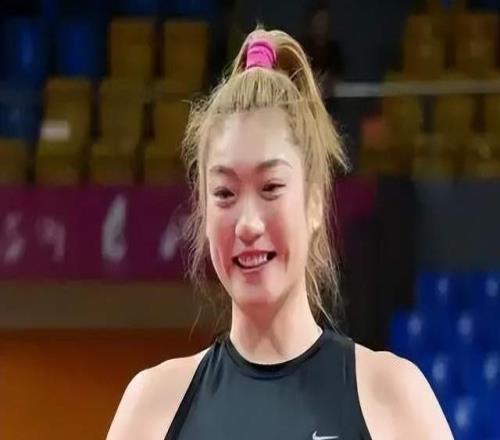 山东姑娘开先例，李梦回归在即篮协掌门人表态，宫鲁鸣要破局了