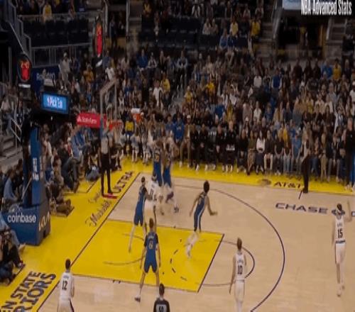 NBA最强左手射手，，是个右撇子