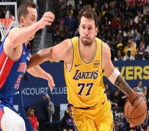 東契奇單賽季得分2000+！湖人隊(duì)史第七人