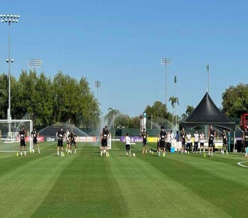 ESPN：巴西訓(xùn)練首日只有15名球員到場