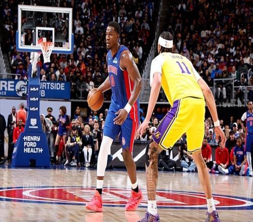 后場核心不在又怎樣！活塞內(nèi)線支柱還是打爆了湖人的防線