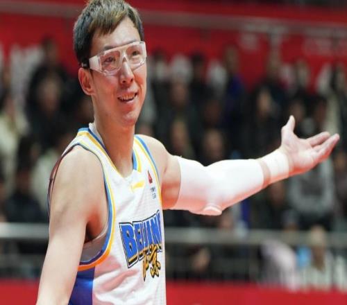 周琦8罰0中丟絕殺三分！北京爆冷遭吉林15分逆轉姜偉澤26+10