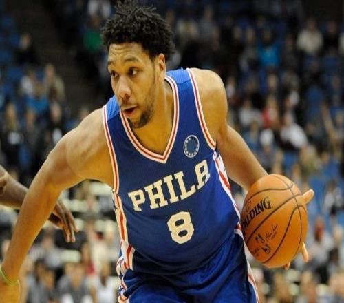 富爾茨與猛龍簽10天短合同76人4年2狀元1探花全部浪費(fèi)