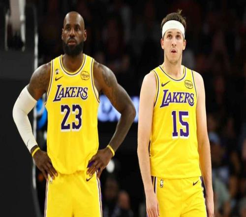 詹姆斯談湖人隊里夫斯的天賦異稟：他的打球方式不像個白人小伙子