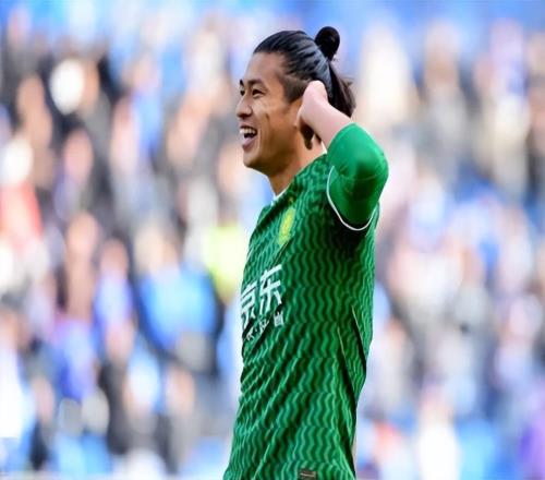 U23国足还没开始四国邀请赛征程，主力中锋就受伤退出，引发热议