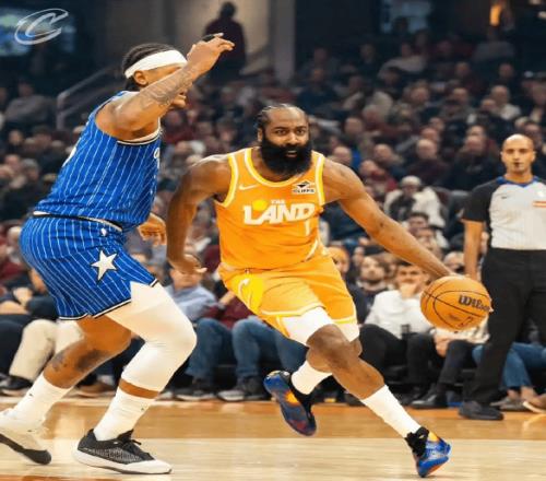 騎士136131力克魔術(shù)！雙核狂飆，哈登米切爾率隊(duì)穩(wěn)前四