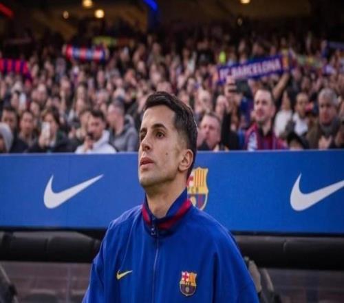 每體：巴斯托尼是巴薩左腳中衛(wèi)首選德科想找另一個(gè)坎塞洛