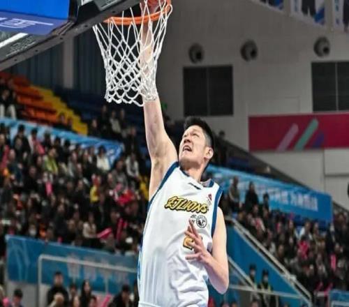 CBA最新排名更新，辽宁冲第八名，广东这个彻底没戏了