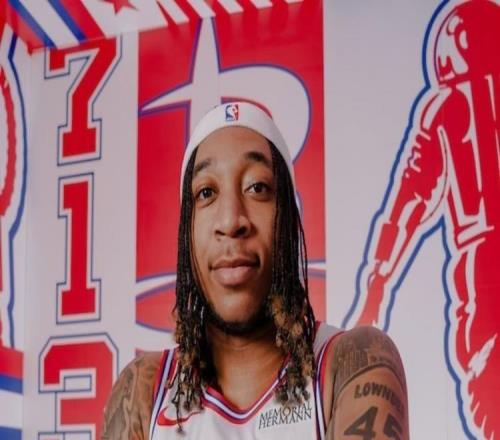 單場3+3+2！火箭隊老將太穩(wěn)，關鍵數(shù)據(jù)全場第1，斯通1年308萬撿漏