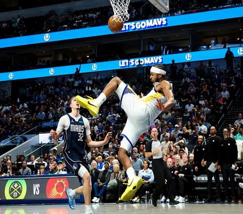 3年3900万美金！7项生涯新高！穆迪赛季报销，科尔表态库里