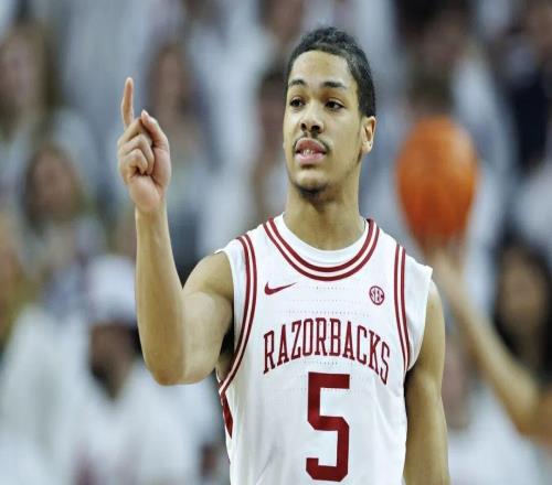 2場60分！才大一就簽運動品牌！NCAA歷史第一人！