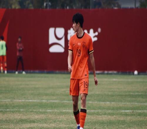 鄧捷夫的成年之路：從貴陽啟蒙，為遼寧摘金，如今他是國安超新星