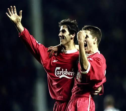 進(jìn)球率平平的攻擊手，卻能斬獲歐洲杯金靴，還是尤文歐冠噩夢之源