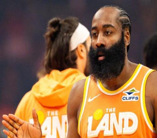 騎士險(xiǎn)勝魔術(shù)！莫布里看清現(xiàn)實(shí)，阿特金森談哈登米切爾也把話挑明