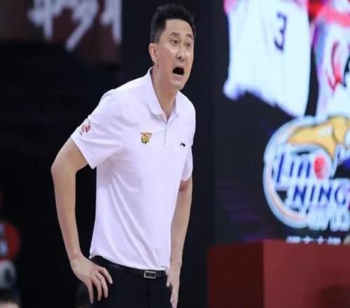 93比51狂胜42分！杜锋赛后却发飙怼人：广东队未来让人担忧了