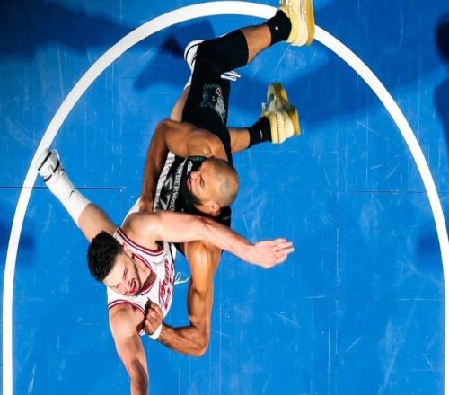 加時1勝7負+被逆轉(zhuǎn)13分！火箭吞恥辱被噴上熱搜休媒坐等首輪出局