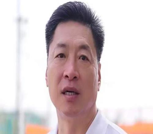 重返廣東！李春江有了新工作，亮相籃球場，崗位曝光，杜鋒期待