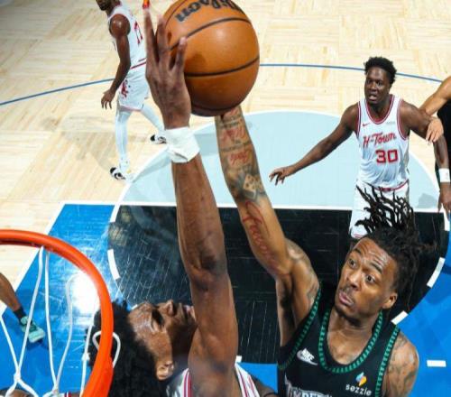 難以置信！火箭隊加時130后被打150，創(chuàng)NBA歷史，烏度卡下課吧