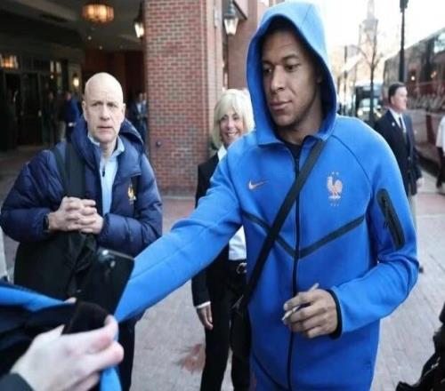 高情商！姆巴佩否認誤診是維護皇馬卡馬文加也曾被查錯左右腳踝