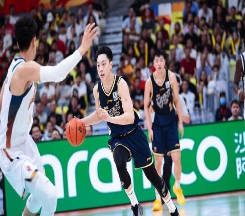 廣東42分大勝后迎一不利北京山東全贏球了：11冠王恐被踢出四強(qiáng)