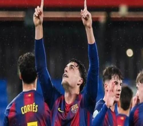 每體：巴薩有意買斷二隊(duì)前鋒德?tīng)柤佣啵瑢⑴c奧維耶多談費(fèi)用