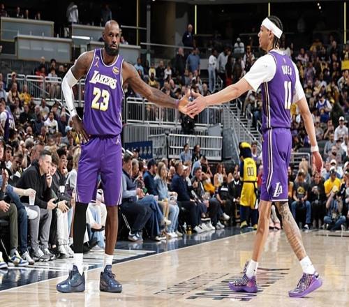 打出赛季最强之战！湖人替补中锋到了季后赛能否保持这样的水准