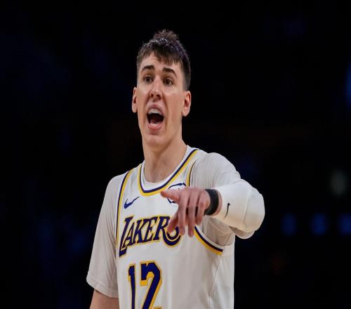 胜步行者采访！雷迪克赞2将+谈后续轮换计划，海斯点名吃饼态度！