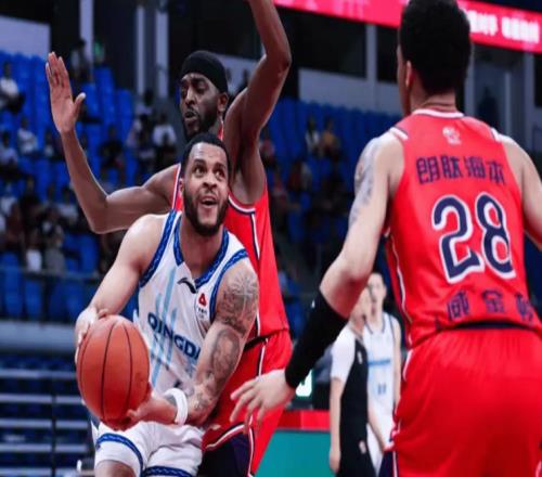 CBA排名一夜大變！青島2分險(xiǎn)勝廣州，北控被爆冷，南京第16