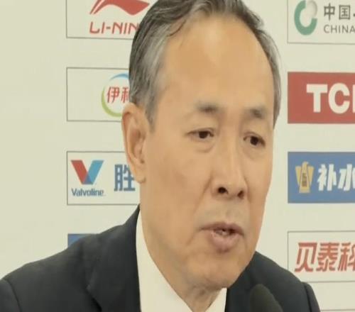 許利民：上場失利后教練組開會到深夜，賽季漫長不可能不出問題