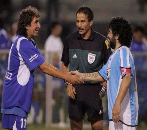 馬拉多納口中的偉大球員，拒絕馬競(jìng)卻去了西乙，還因性格無(wú)緣巴薩